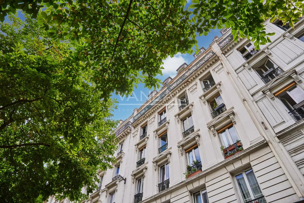 PARIS XI - 2p - 22m² - A rafraichir