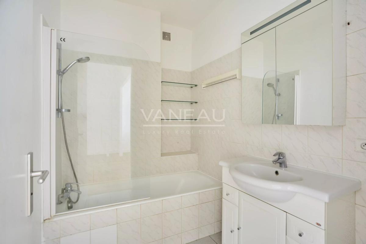 Boulogne proche Porte de Saint Cloud 3 pièces 62.67 m²
