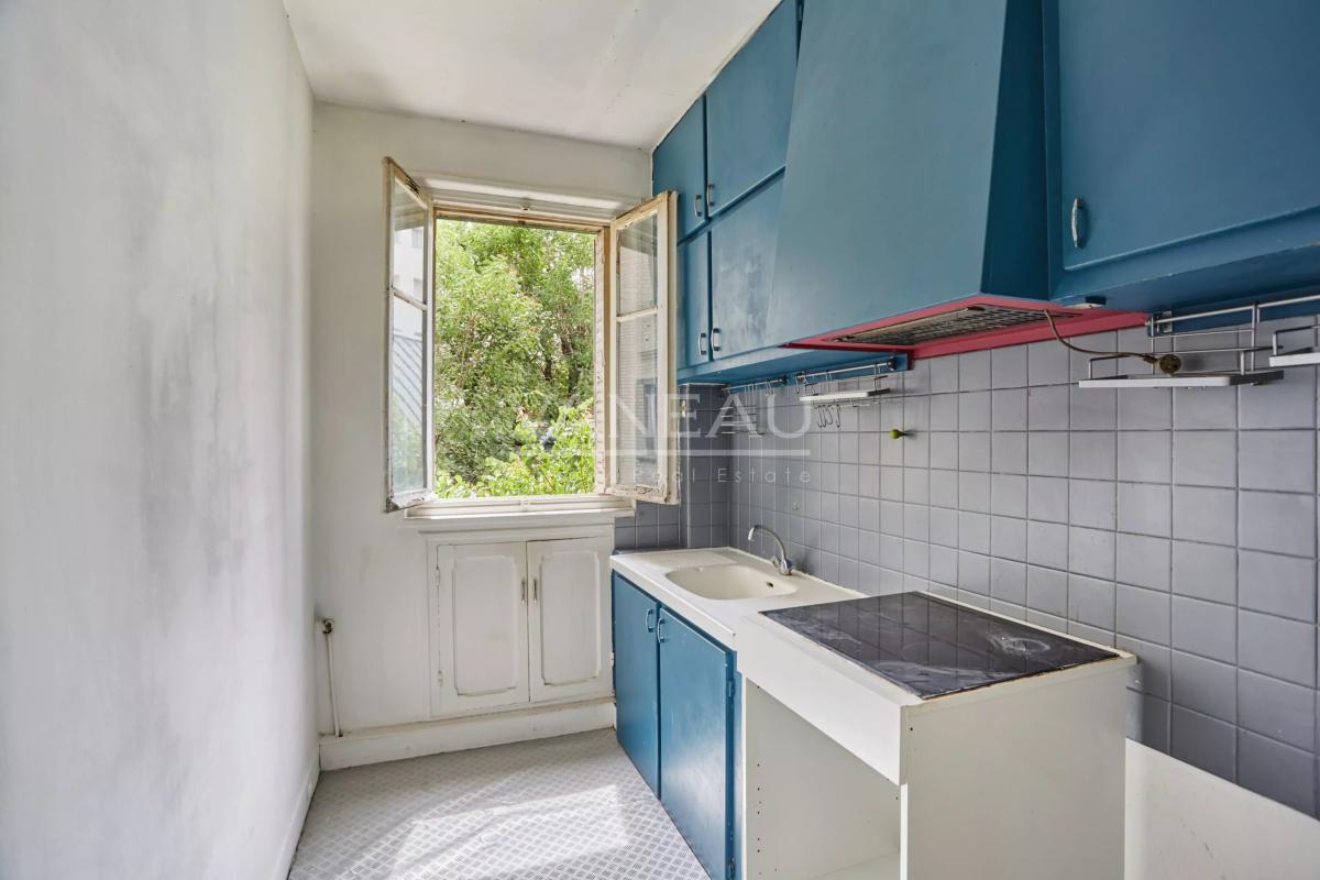studio calme et sans vis à vis, vue ciel et verdure