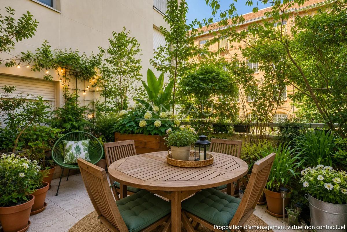 Paris XV - Cambronne : Appartement quatre pièces avec terrasse et balcon