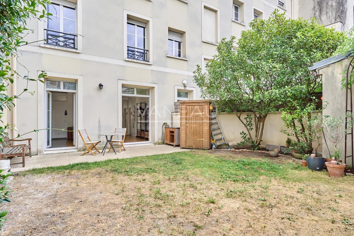 Boulogne-Billancout - Juste Limite Paris XVIè - Jardin intérieur à usage Privatif, rue Résidentielle