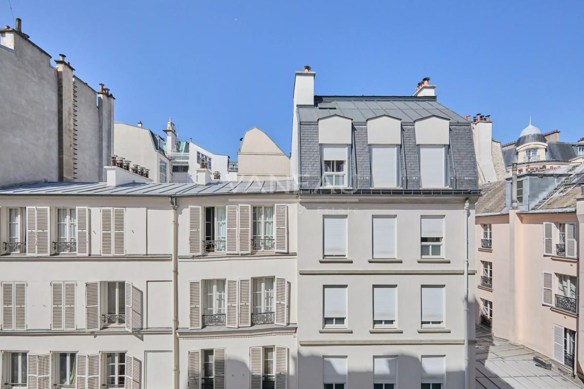 Paris VII - Rue Cler