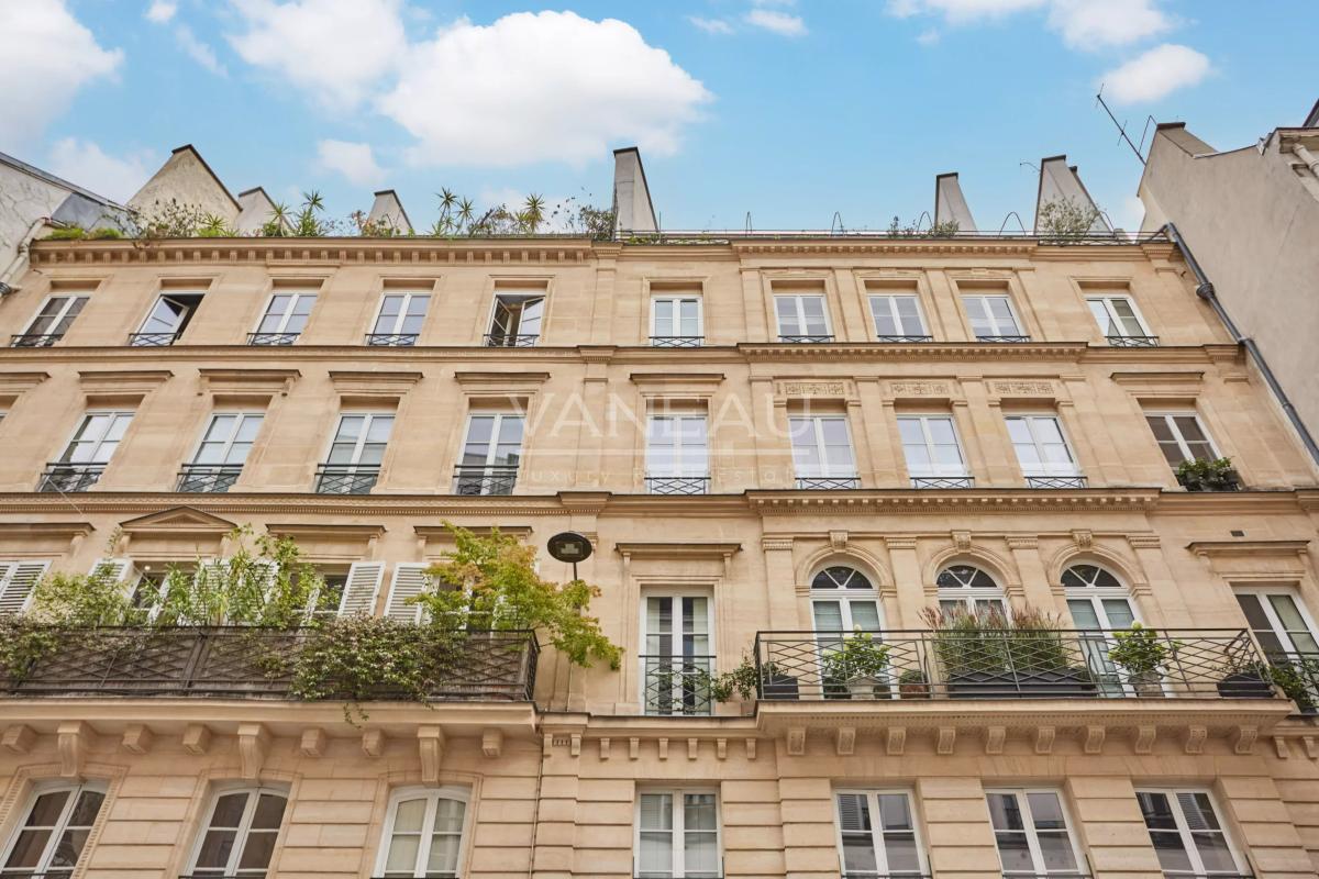 Élégant studio rue du Bac