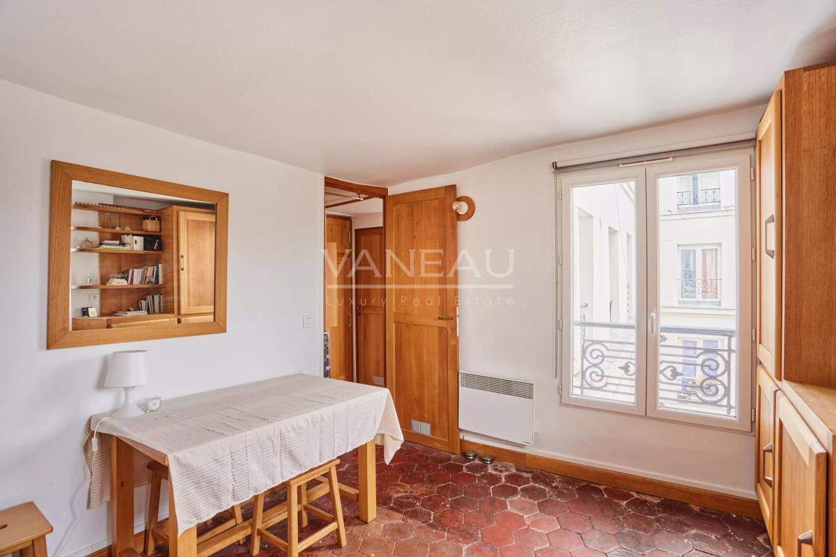 Élégant studio rue du Bac