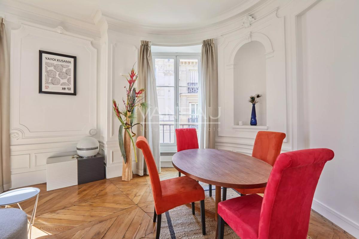 Nouvelle Athènes - 2 pièces d'exception mêlant charme de l'ancien et ambiance loft -
