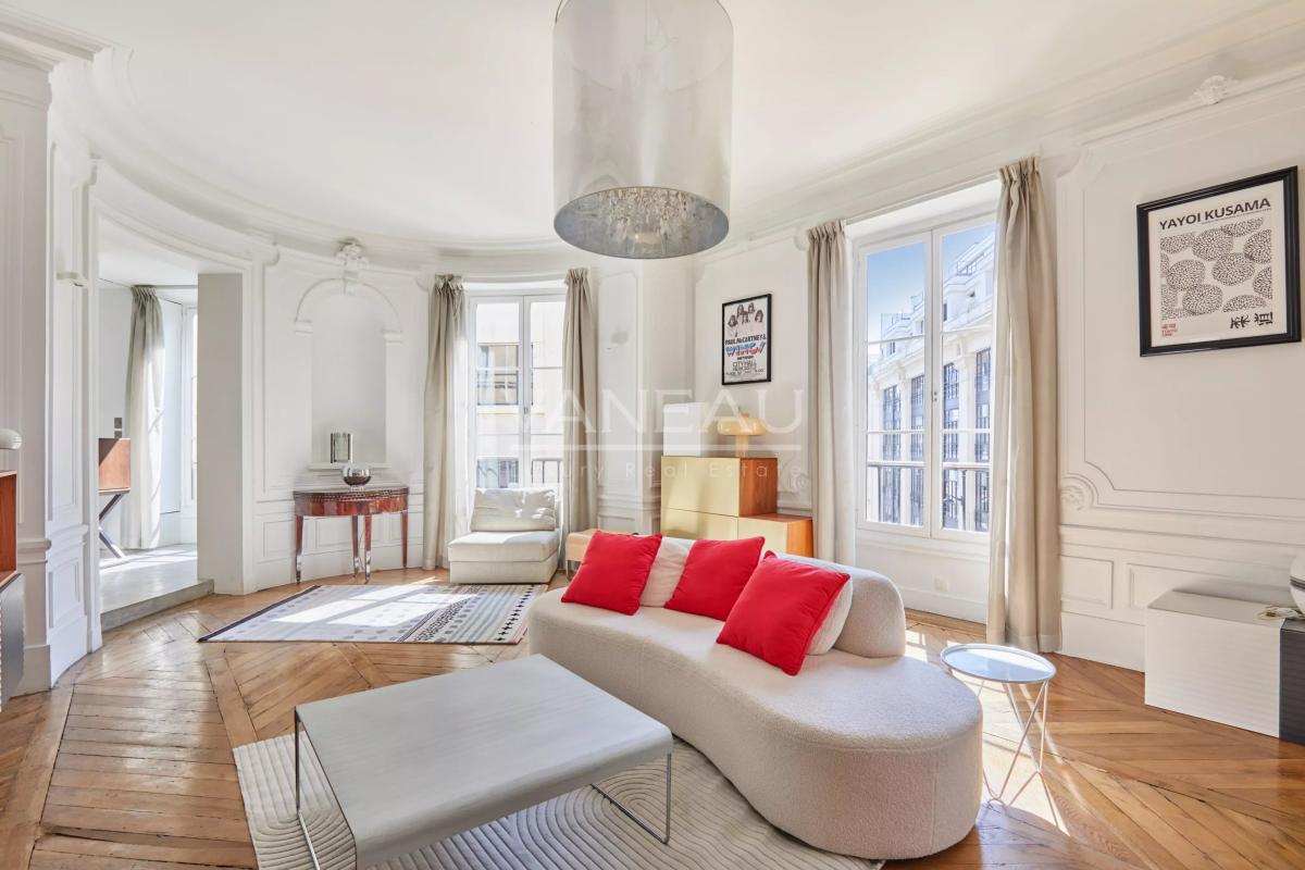 Nouvelle Athènes - 2 pièces d'exception mêlant charme de l'ancien et ambiance loft -
