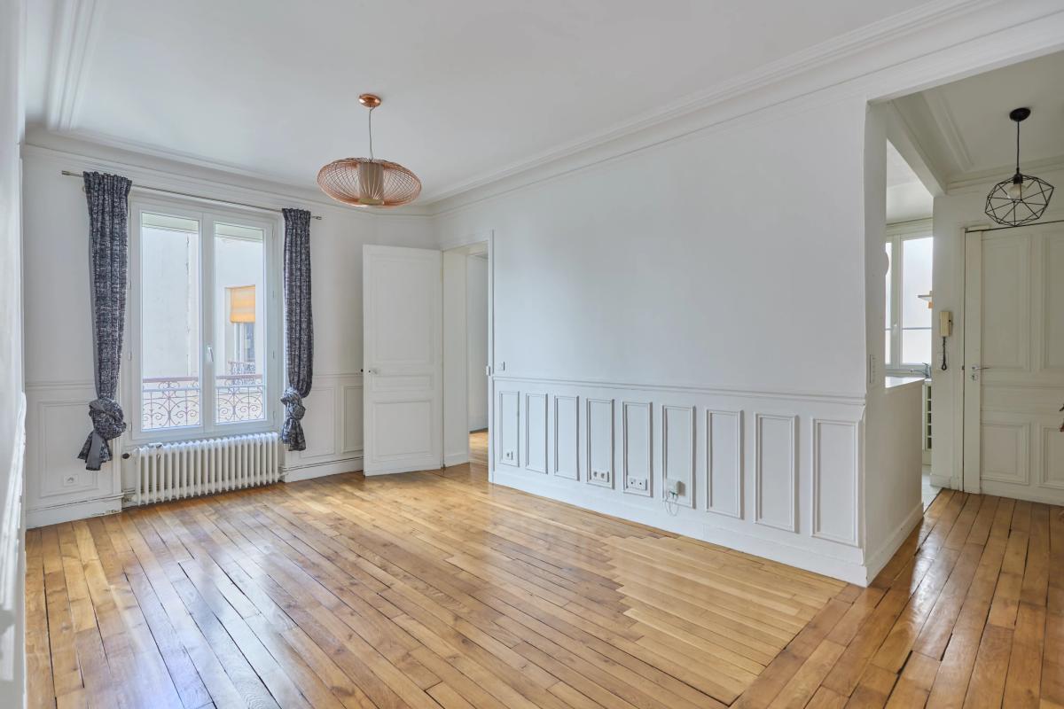 PARIS XVIIIème  3 pièces  54.90m²