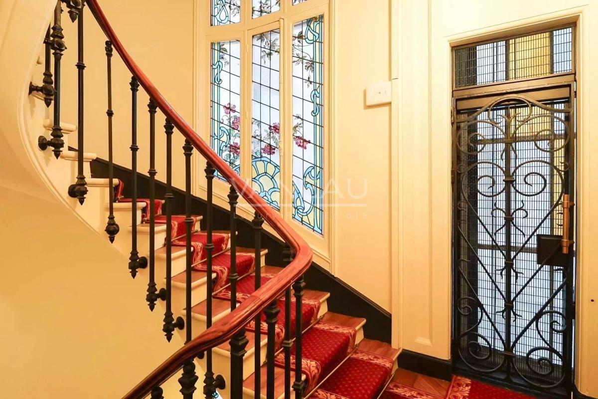 PARIS XVI - Chaillot | Élégant appartement de réception et familial de 210 m².
