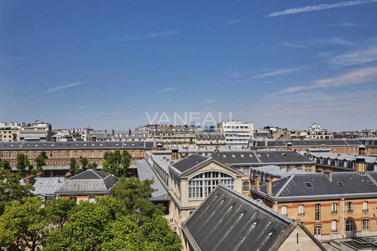 Paris XVIe - Place Mexico - Appartement traversant vendu occupé