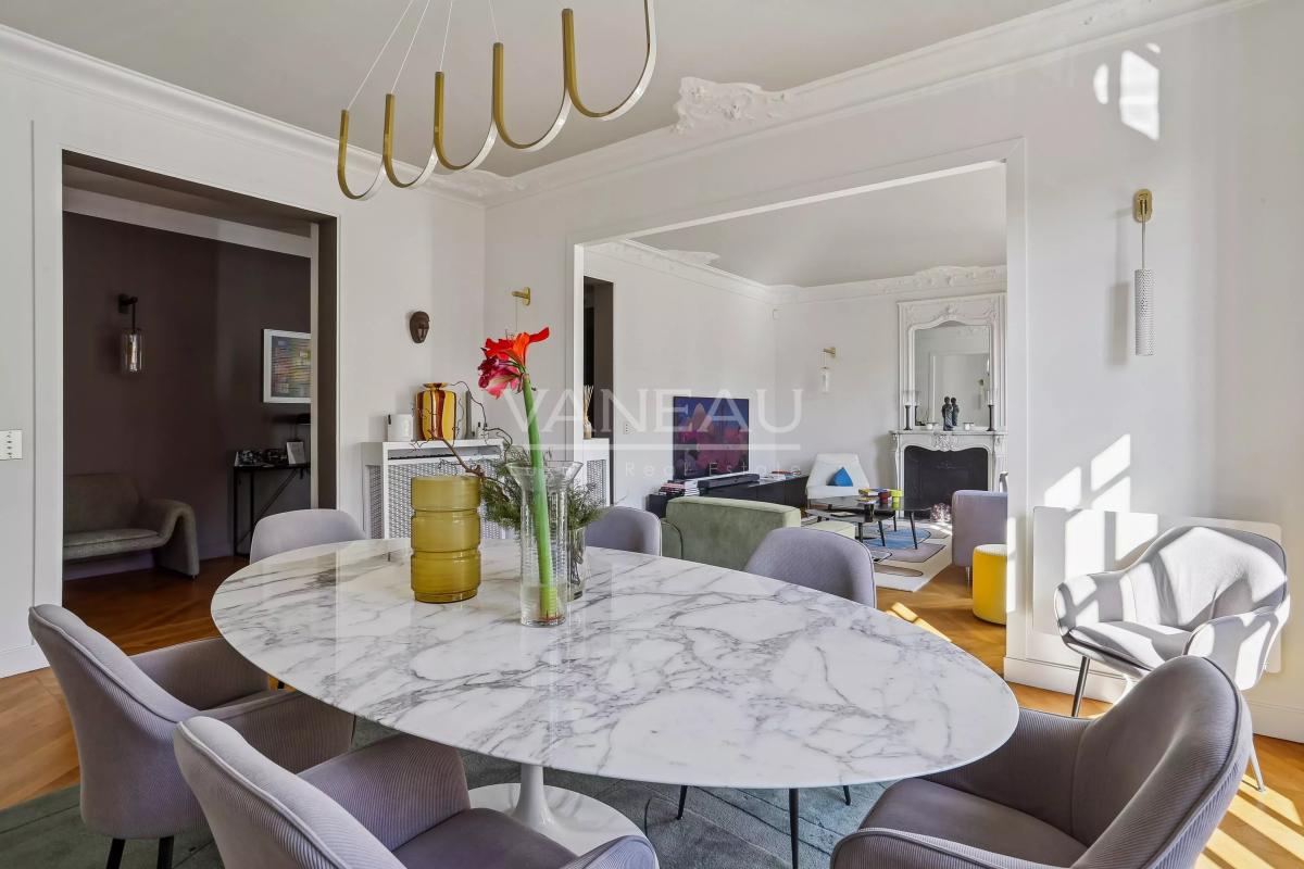 Paris XVIe - Porte Dauphine - Appartement familial entièrement rénové