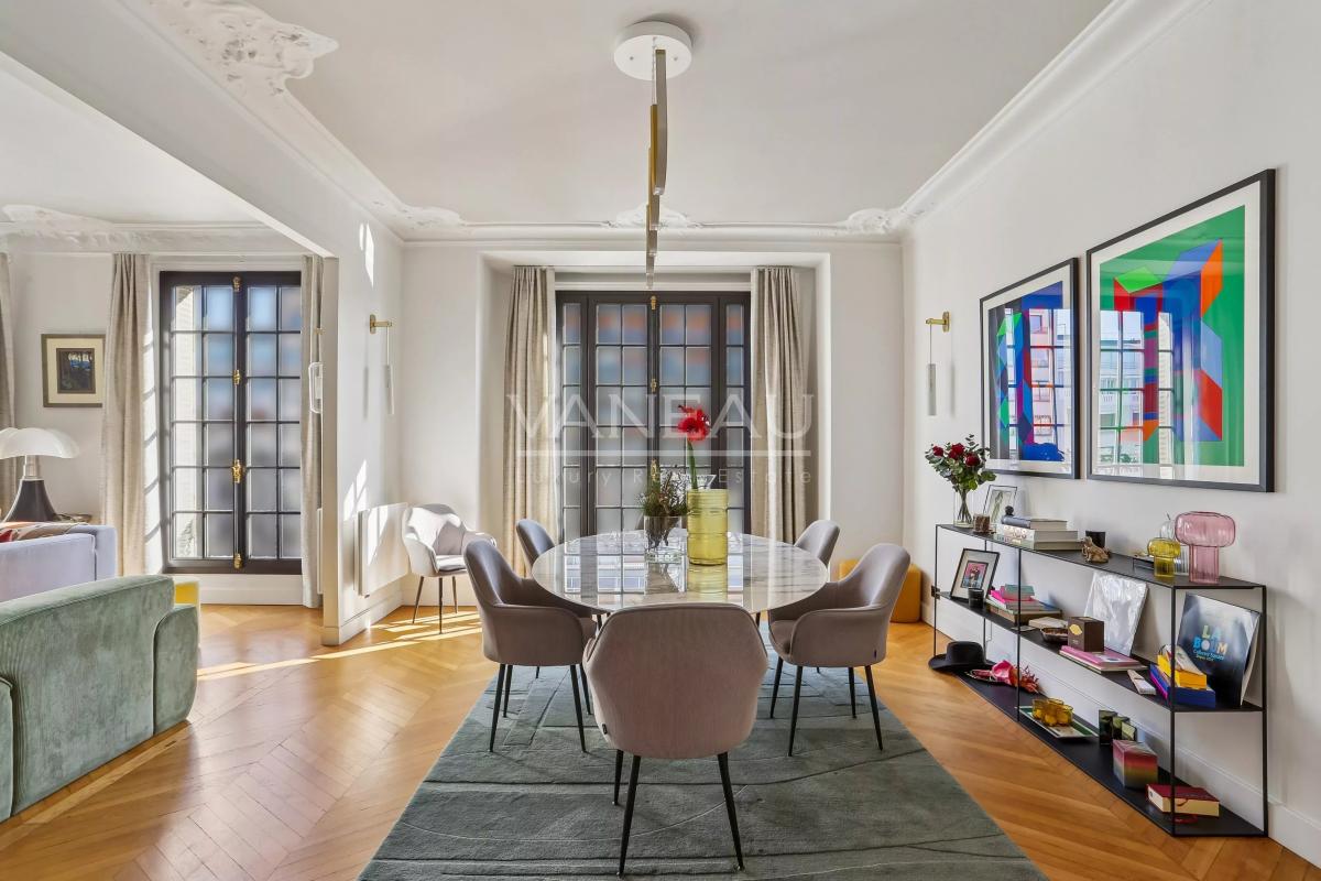 Paris XVIe - Porte Dauphine - Appartement familial entièrement rénové
