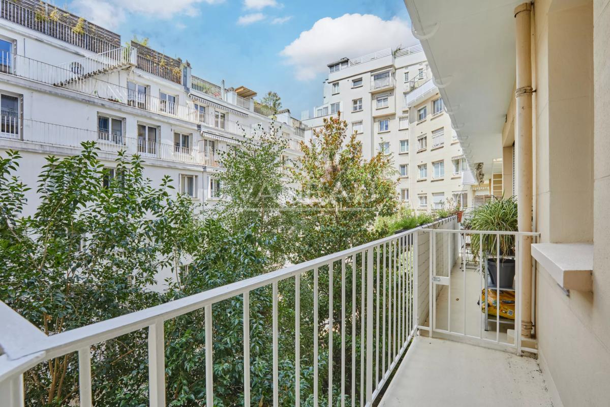 Paris VII - Breteuil -  Deux pièces en parfait état