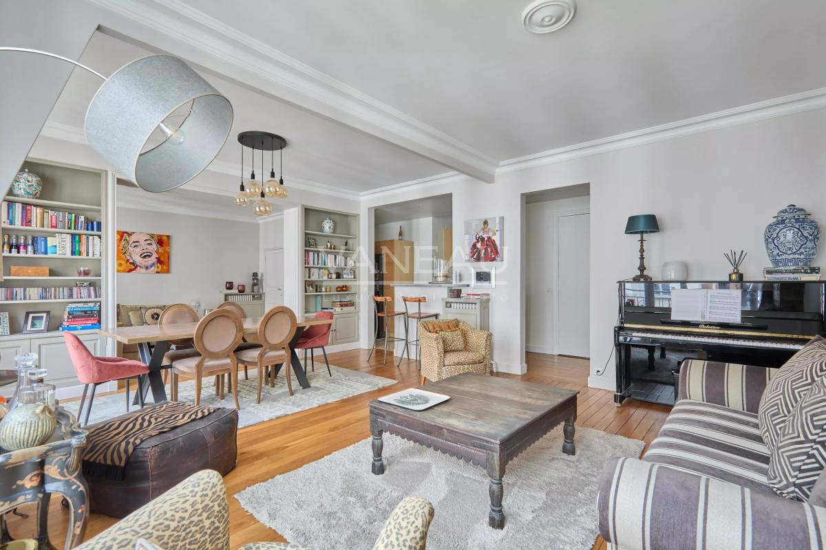 Paris XVIe - Sainte Perrine - Bel appartement familial - Trois ou quatre chambres en étage élevé - Sectorisation J.B Say