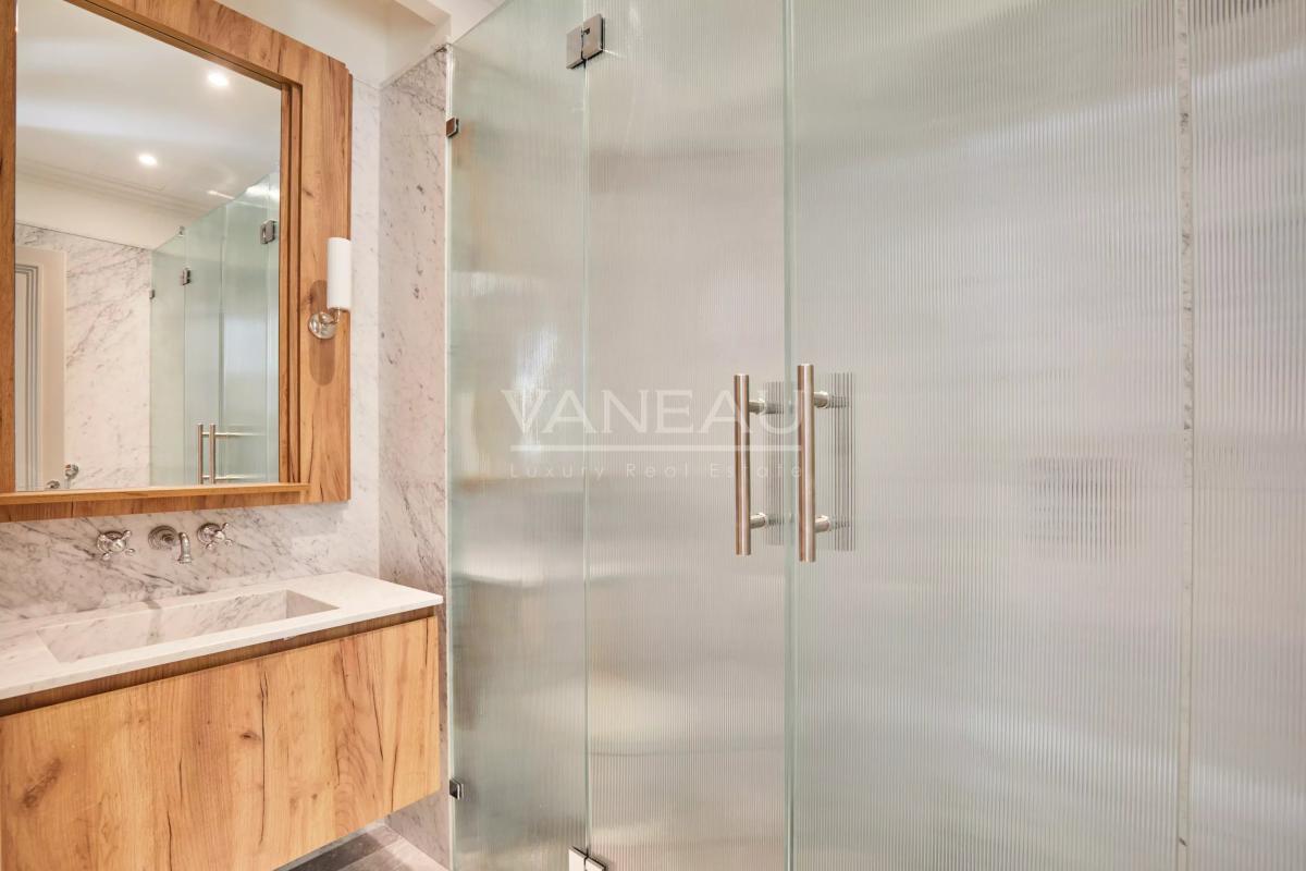 Paris VIe - Notre Dame Des Champs - Ensemble immobilier