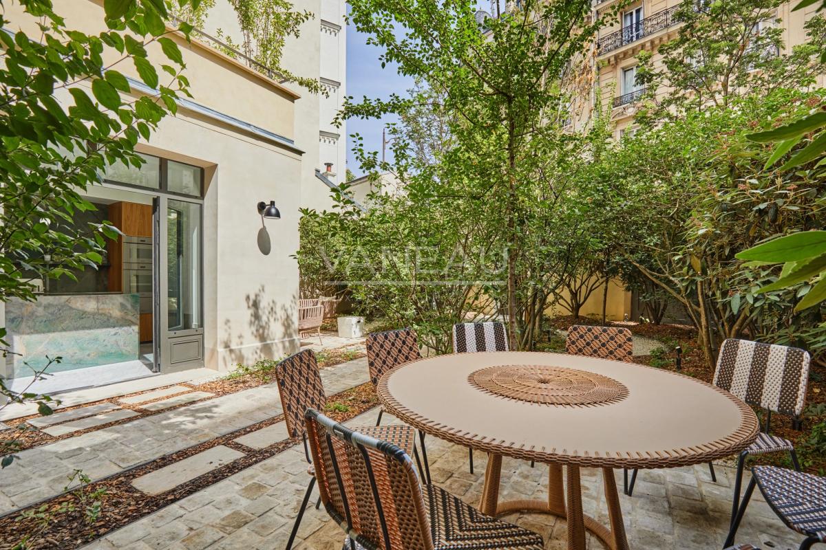 Paris VIe - Notre Dame Des Champs - Ensemble immobilier