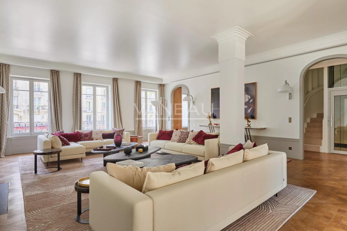 Paris VIe - Notre Dame Des Champs - Ensemble immobilier