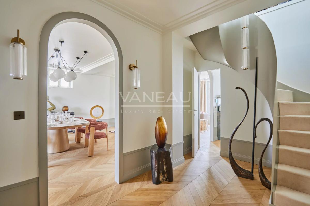 Paris VIe - Notre Dame Des Champs - Ensemble immobilier