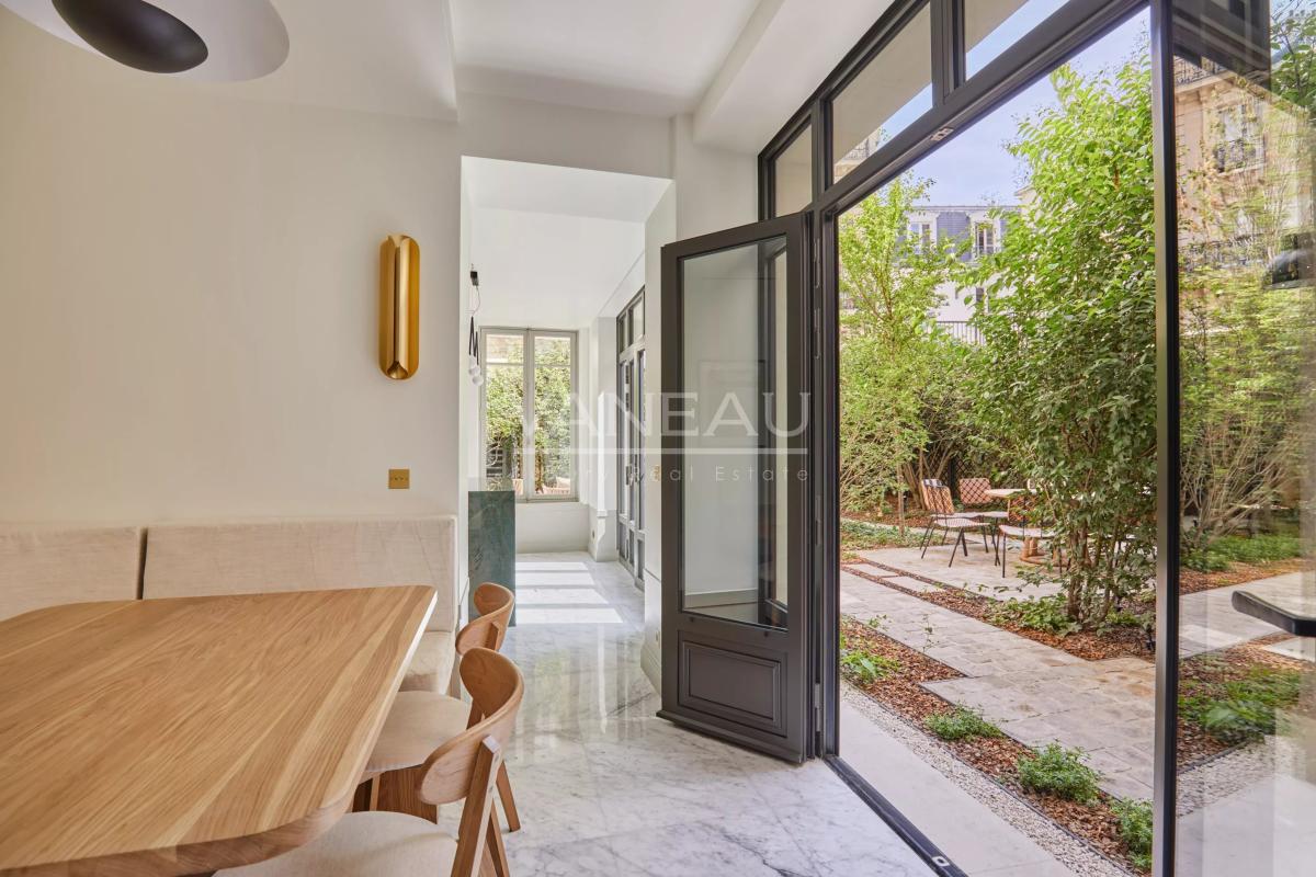 Paris VIe - Notre Dame Des Champs - Ensemble immobilier