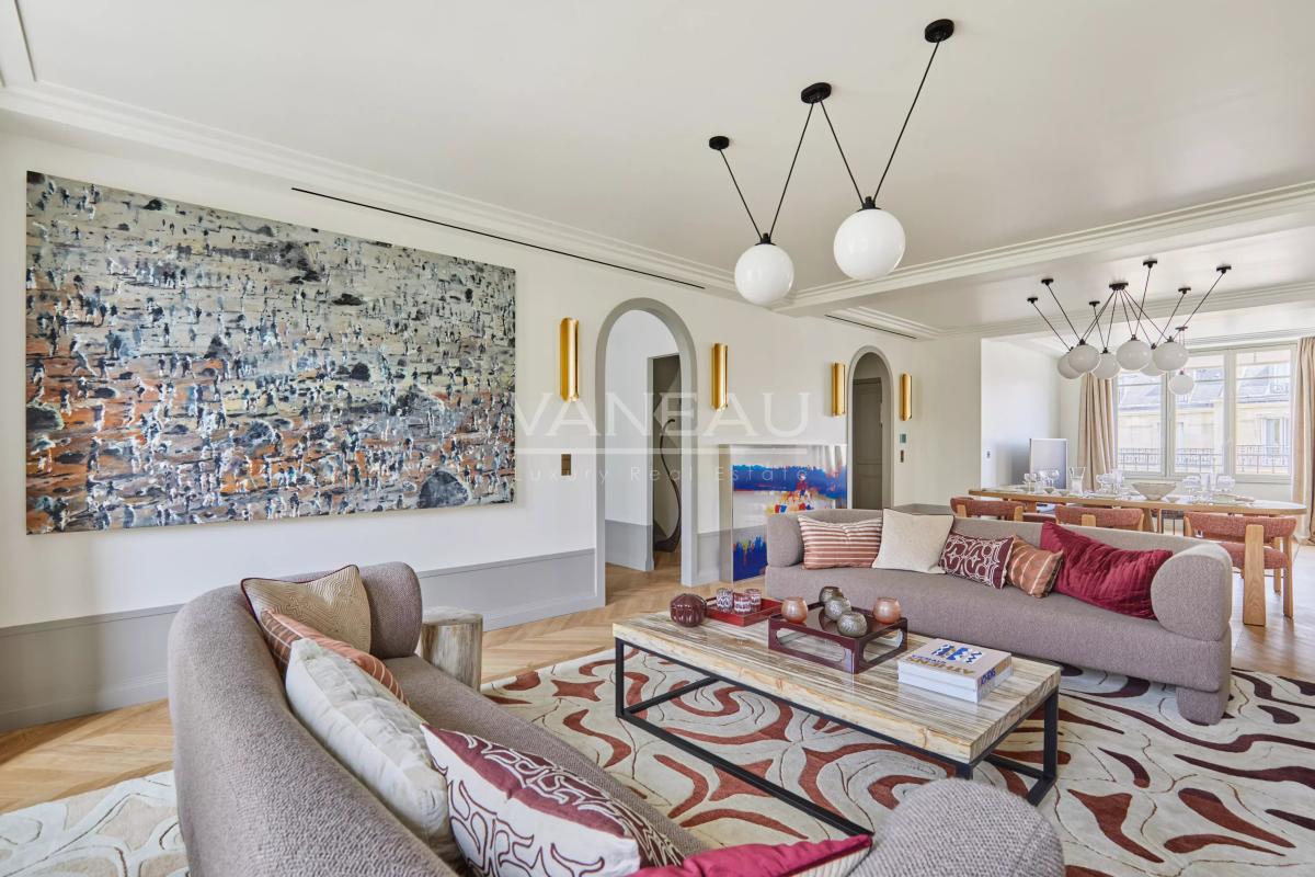 Paris VIe - Notre Dame Des Champs - Ensemble immobilier
