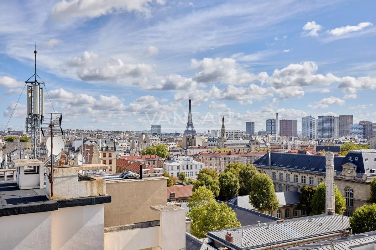 Paris XVIe - Village d'Auteuil - Exceptionnel appartement au dernier étage - Terrasse et toit terrasse avec vues panoramiques.