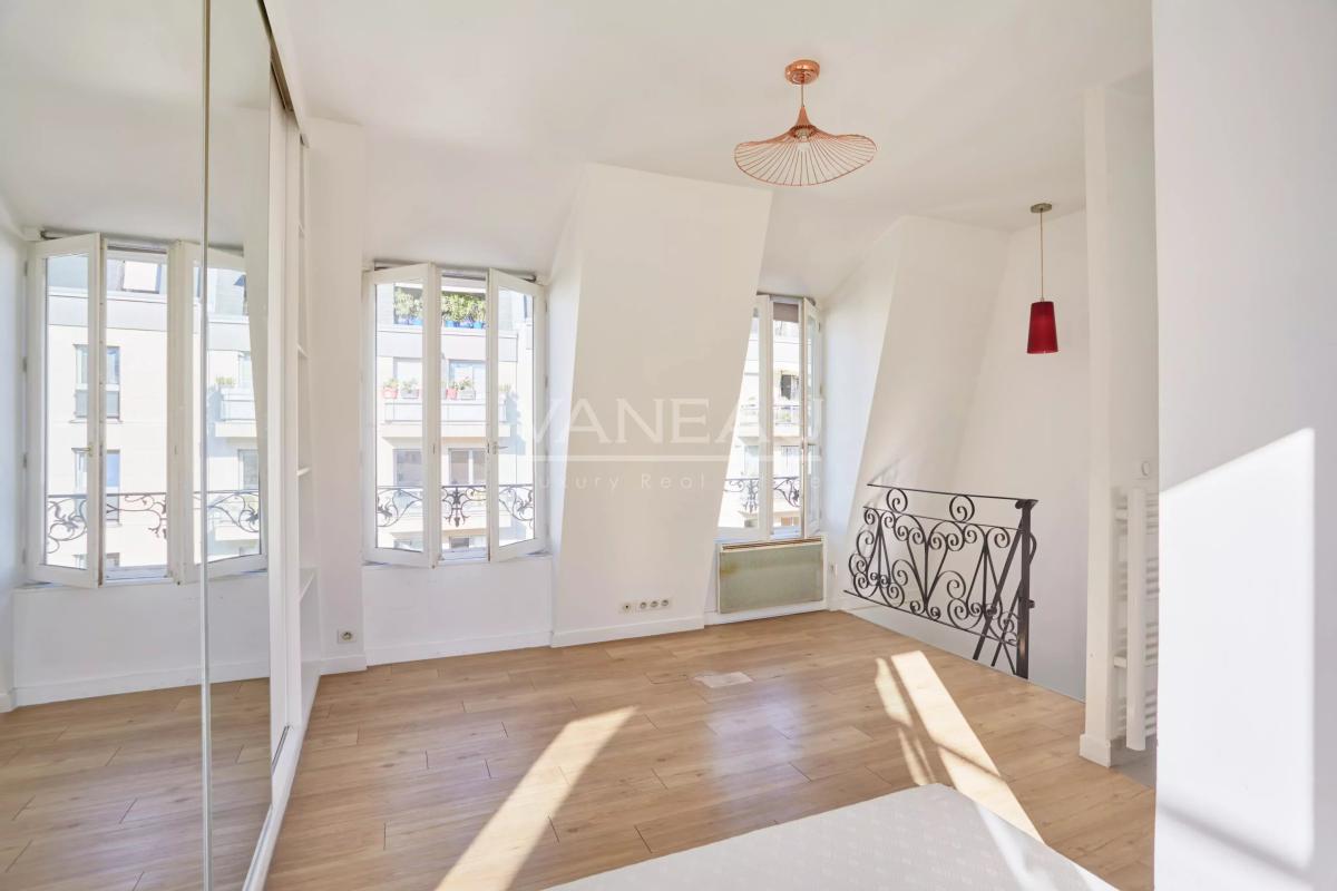 Paris XVᵉ – Grenelle | Charmant duplex lumineux