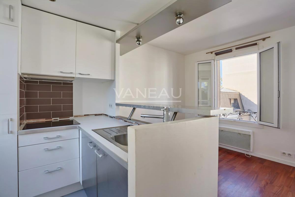 Paris XVᵉ – Grenelle | Charmant duplex lumineux