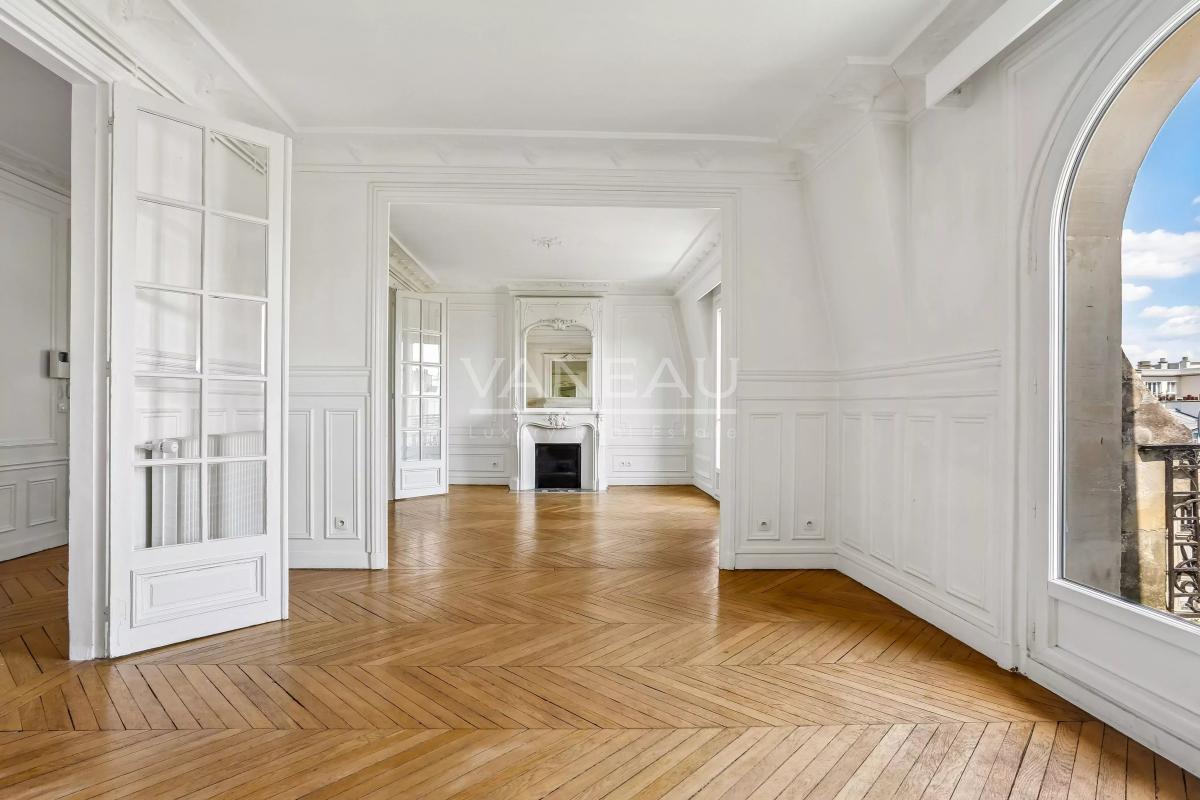 Paris 5ème - Gobelins Saint-Médard, 5 pièces balcon avec vue dégagée