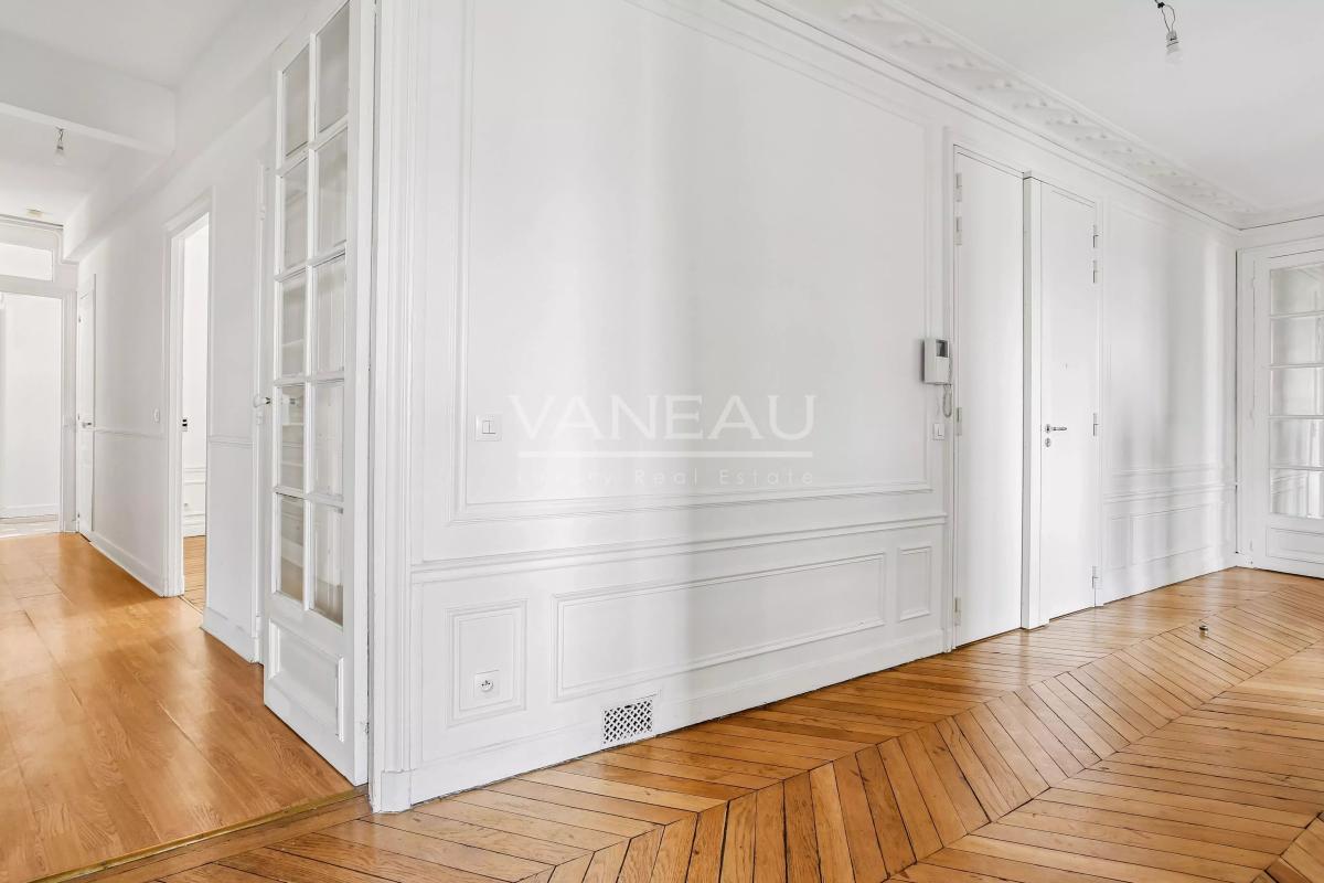 Paris 5ème - Gobelins Saint-Médard, 5 pièces balcon avec vue dégagée