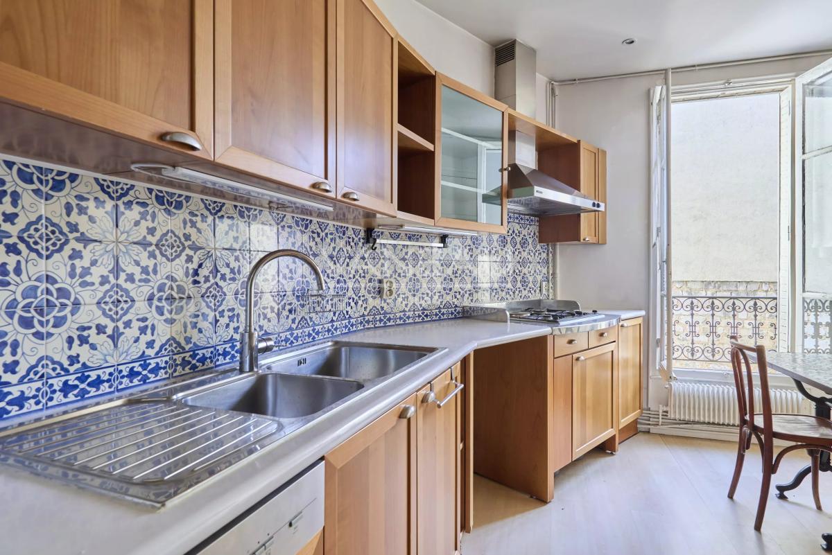 Paris XVe Croix Nivert : Appartement avec charme de l’ancien