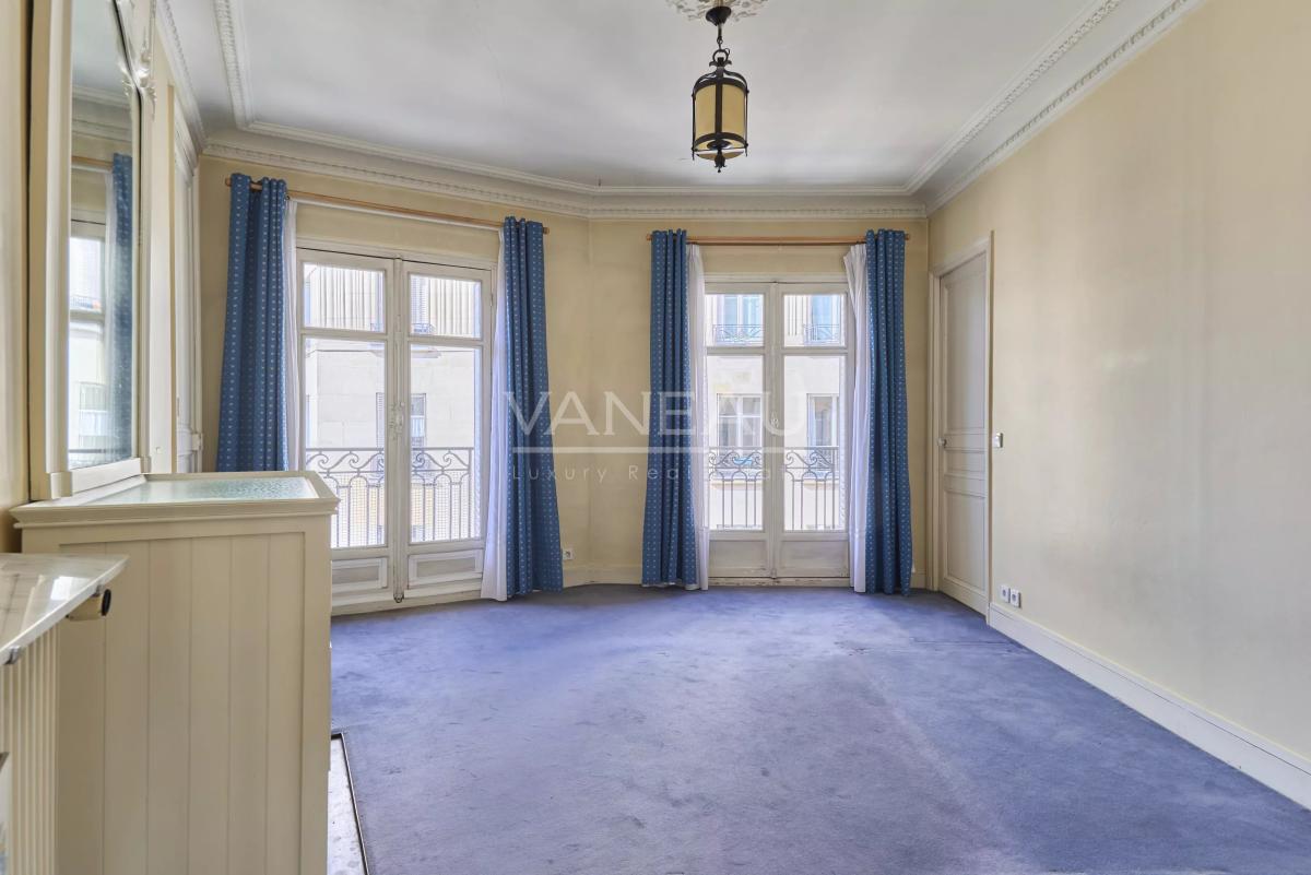 Paris XVe Croix Nivert : Appartement avec charme de l’ancien