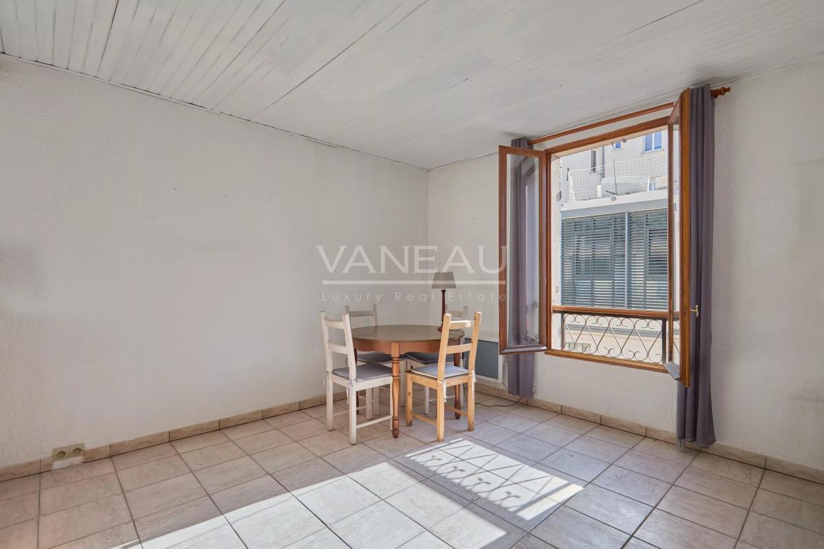Paris XVe : Santos Dumont - Immeuble