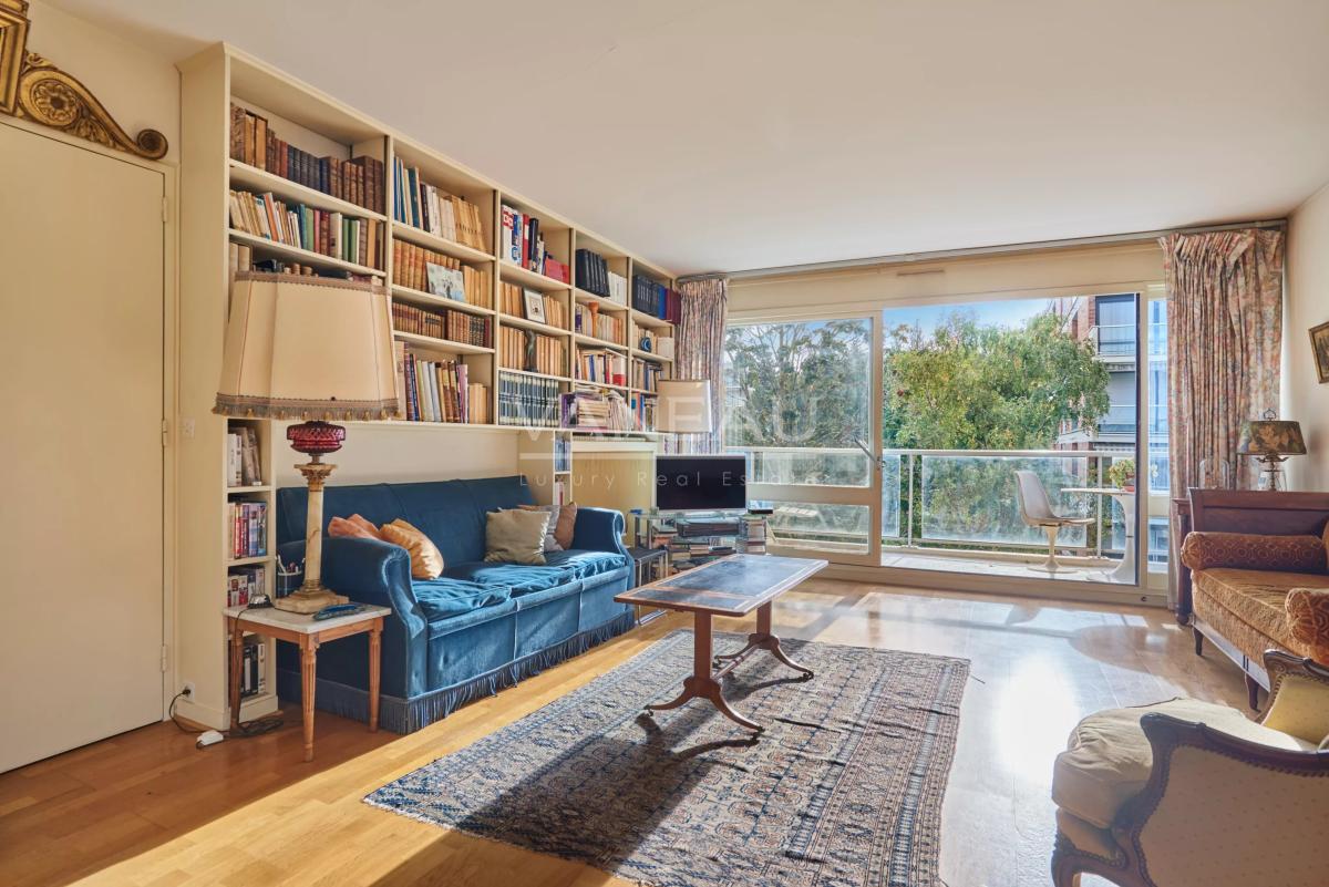 Résidence de standing - 4 pièces avec terrasse - piscine et tennis.