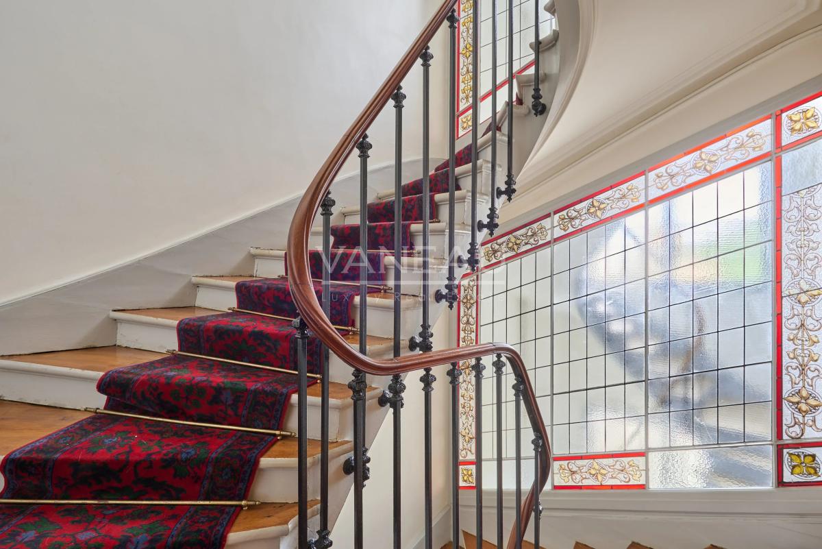 Paris XIV – Mairie du XIV – Appartement familial étage élevé