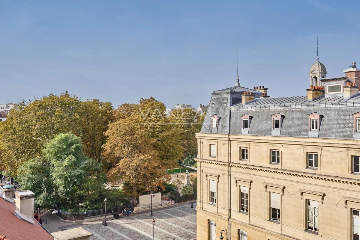Paris XIV – Mairie du XIV – Appartement familial étage élevé