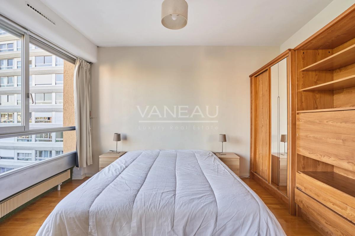 Paris XVe - Cambronne - Etage élevé