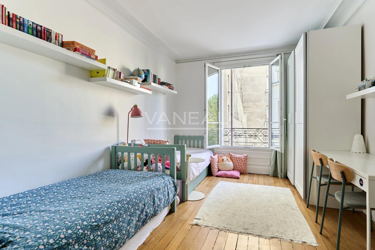 Paris 5e – Gobelins Val de Grâce - Appartement familial de 87 m² avec chambre de service