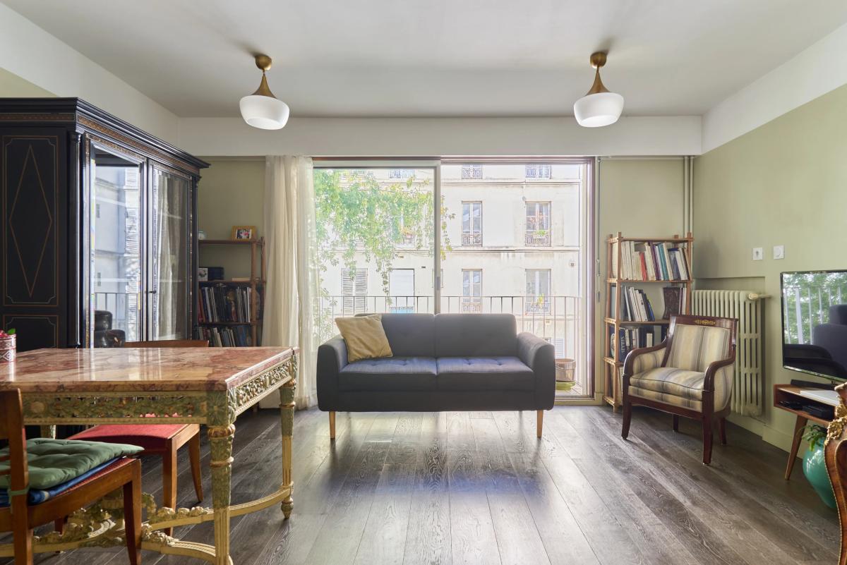 Paris V – Rue Claude Bernard – Studio avec Balcon