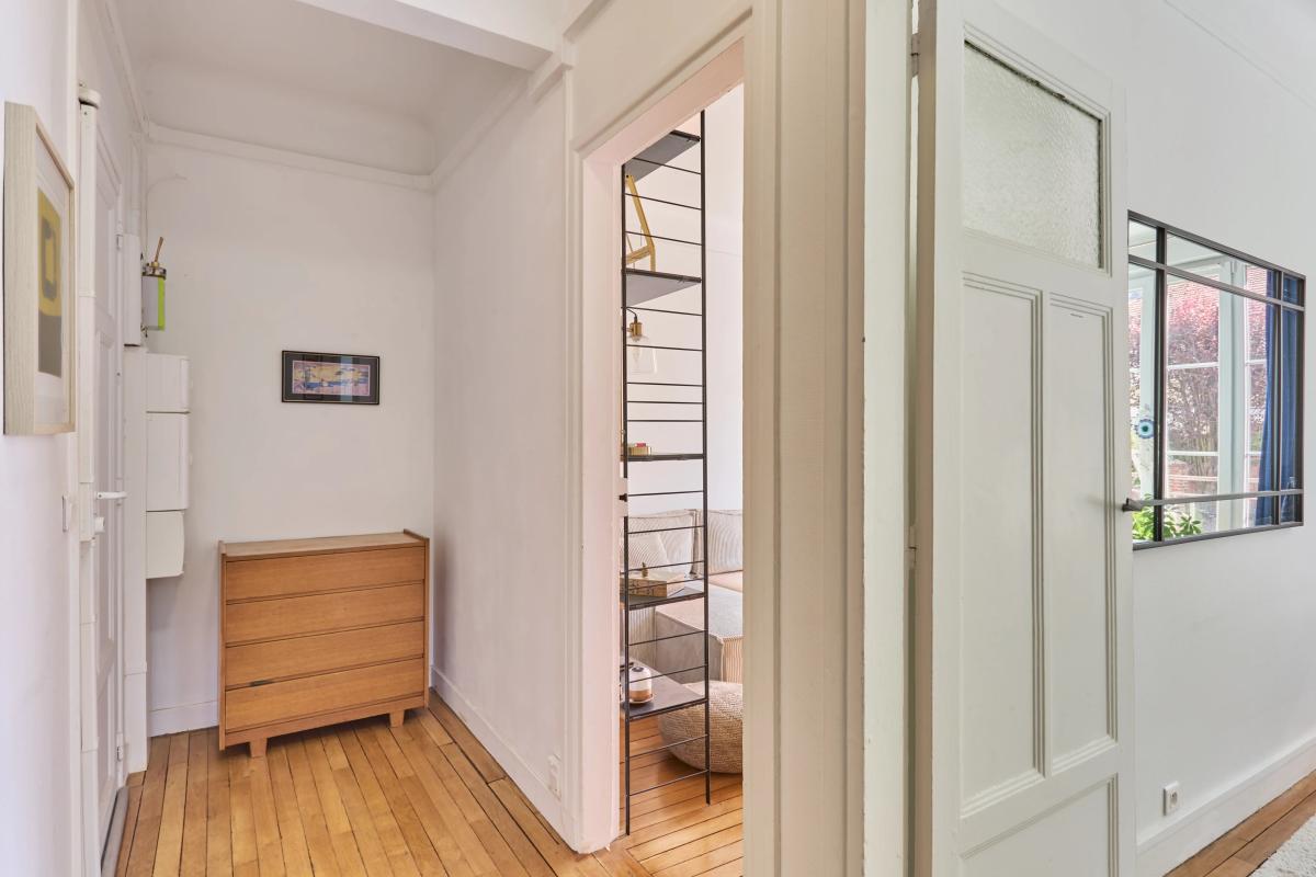 Suresnes Mont-Valérien - Appartement en très bon état et ensoleillé