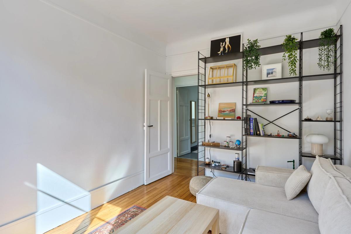 Suresnes Mont-Valérien - Appartement en très bon état et ensoleillé