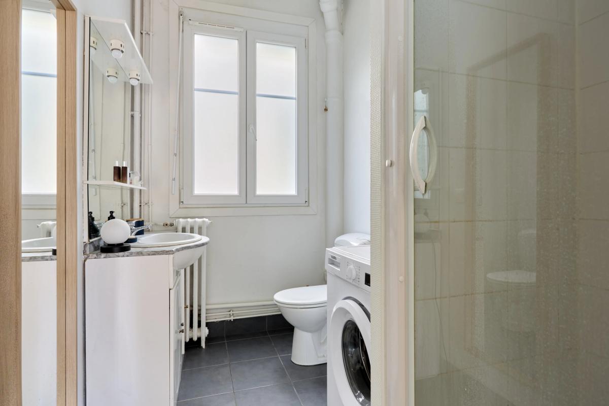 Suresnes Mont-Valérien - Appartement en très bon état et ensoleillé
