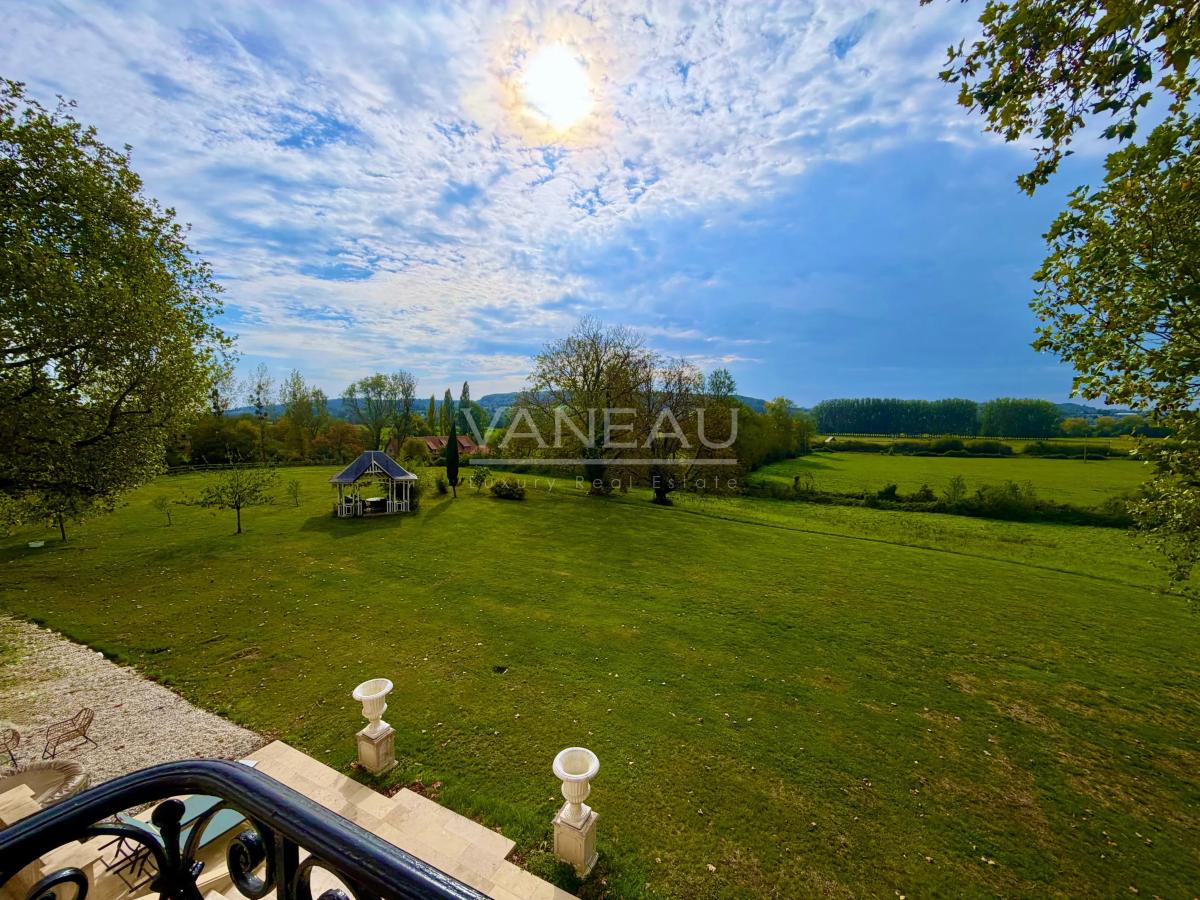Propriété équestre de 7,8 ha avec château, Pays d'Auge