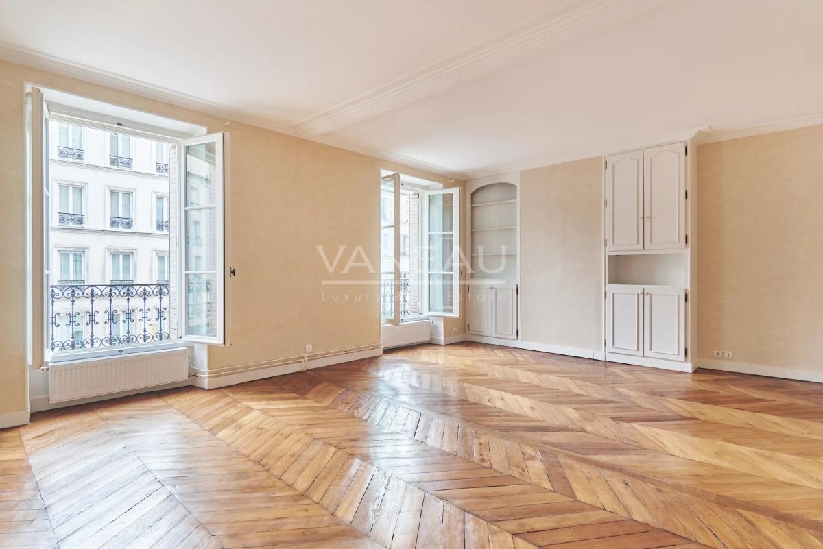PARIS XVe - Lecourbe/Cambronne : Appartement trois pièces ensoleillé