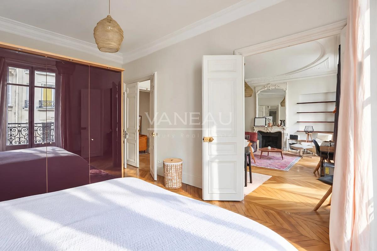 Deux pièces de standing avec balcon filant « coup de cœur » -